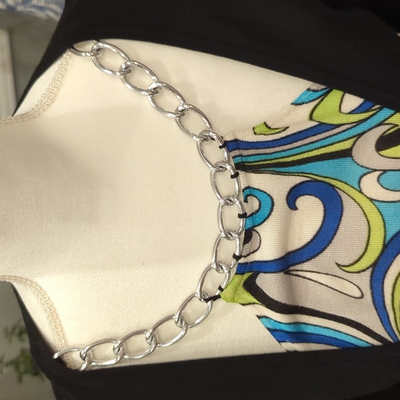 Women's EUC XL August Silk sweater top - Picture 4 of 9